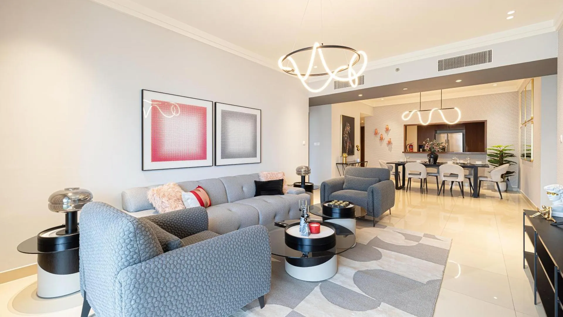 Modern 3Br + Maid Connected To Dubai Mall Apartment
