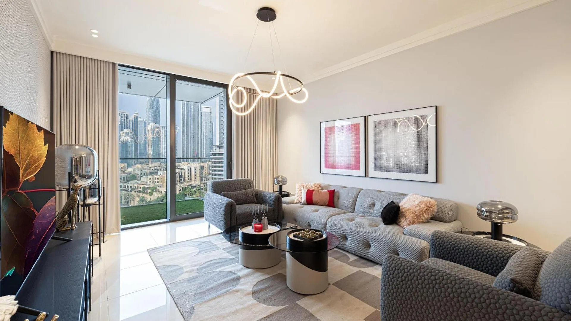Modern 3Br + Maid Connected To Dubai Mall 0*,