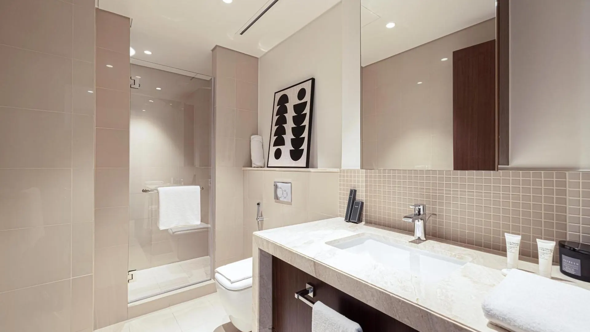 Apartment Modern 3Br + Maid Connected To Dubai Mall